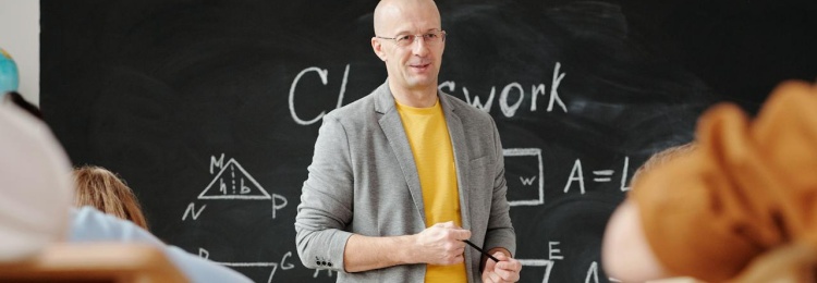 袋鼠数学考场上孩子卡壳怎么稳？题目不由易到难怎么办？专注力不够看错题怎么避？附袋鼠数学临场策略